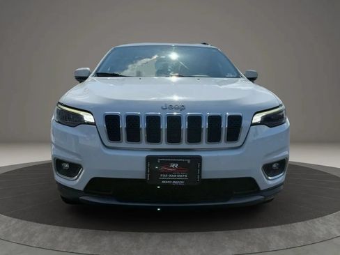 Used 2019 Jeep Cherokee Limited AWD/4WD image 3