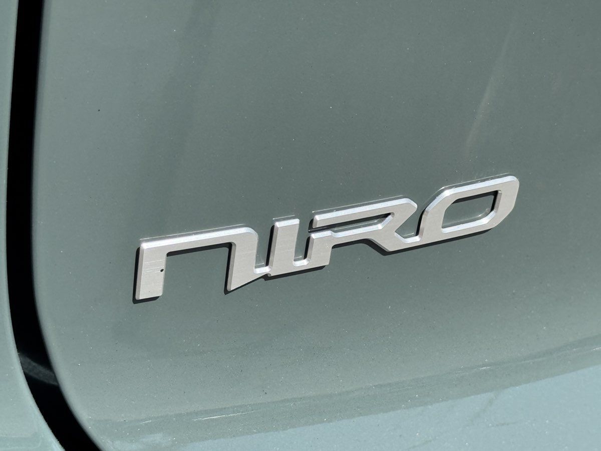 Used 2023 Kia Niro Wind FWD image 15