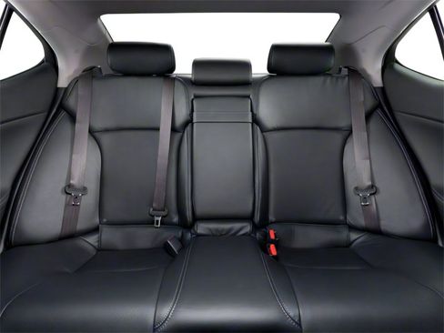Used 2010 Lexus IS 250 RWD image 10