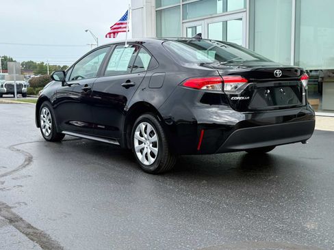 Certified 2024 Toyota Corolla LE FWD image 6