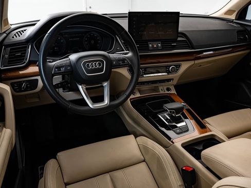 Used 2023 Audi Q5 2.0T Premium Plus w/ Premium Plus Package AWD/4WD image 4