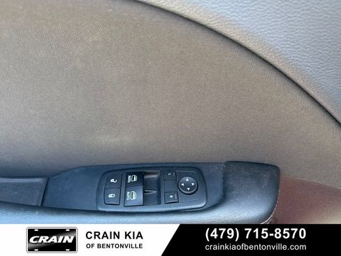 Used 2017 Dodge Challenger R/T w/ Driver Convenience Group RWD image 19