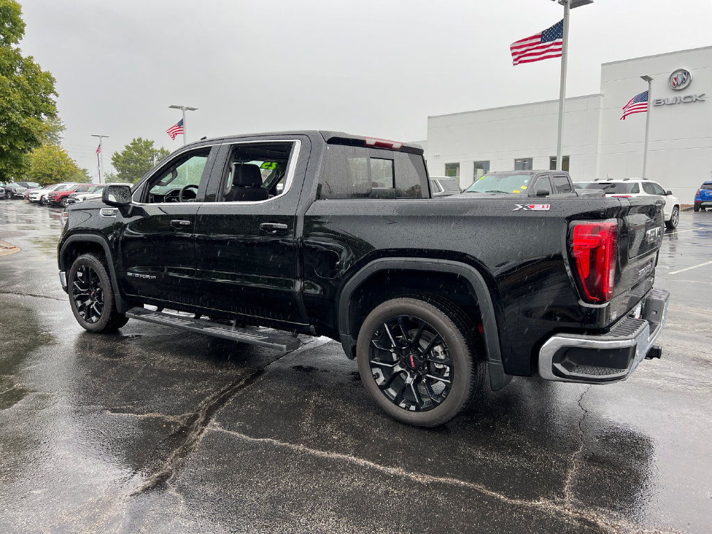 Used 2025 GMC Sierra 1500 SLT w/ SLT Premium Plus Package AWD/4WD image 10