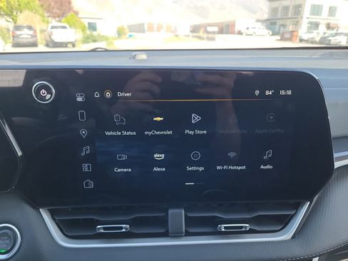 Used 2025 Chevrolet Equinox LT FWD image 19