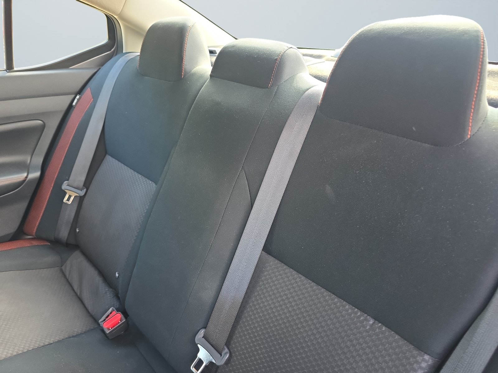 Used 2024 Nissan Versa SR FWD image 14