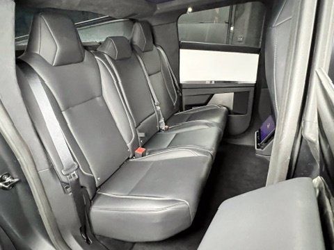 Used 2025 Tesla Cybertruck Cyberbeast AWD/4WD image 18