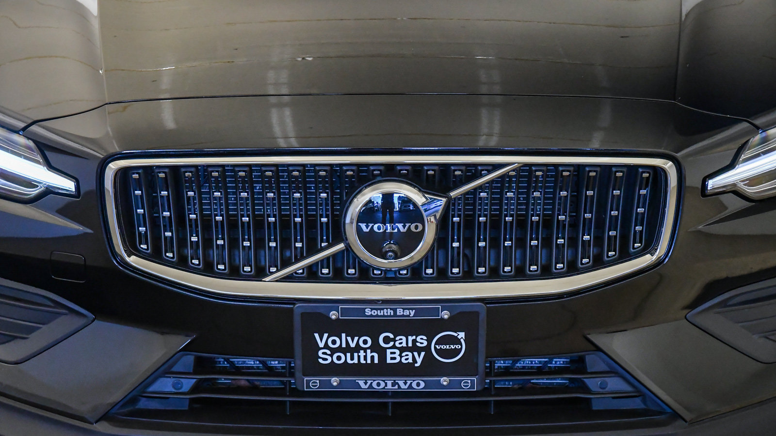 Certified 2025 Volvo V60 B5 Cross Country Ultra AWD/4WD image 8