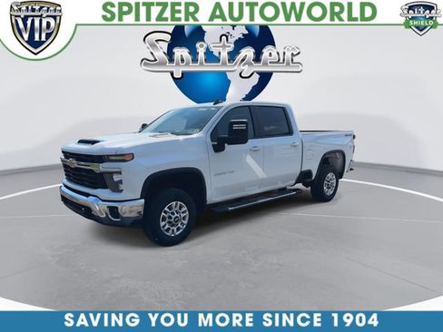 Used 2025 Chevrolet Silverado 2500 LT w/ Convenience Package image 4