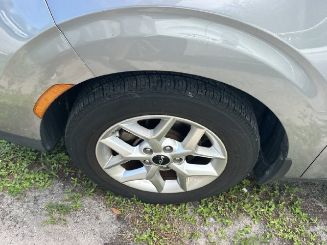 Certified 2022 Kia Soul LX w/ Technology Package FWD image 4