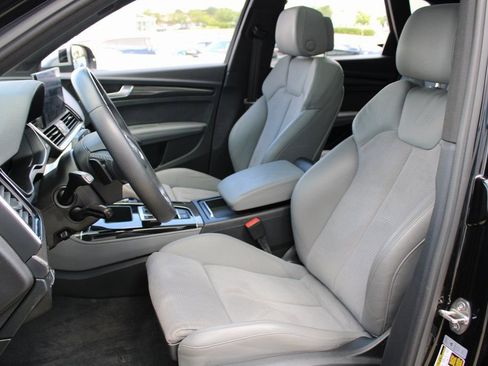 Used 2022 Audi SQ5 Premium Plus w/ Premium Plus Package image 7