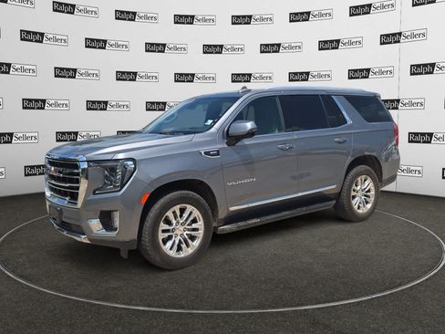 Used 2021 GMC Yukon SLT w/ Rear Media and Nav Package RWD image 2