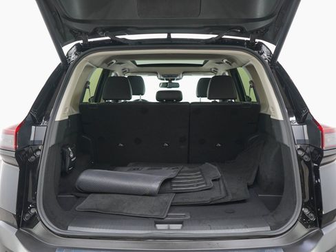 Used 2023 Nissan Rogue Platinum w/ Platinum Premium Package AWD/4WD image 17