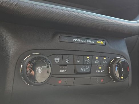 Used 2023 Ford Bronco Sport Badlands image 24