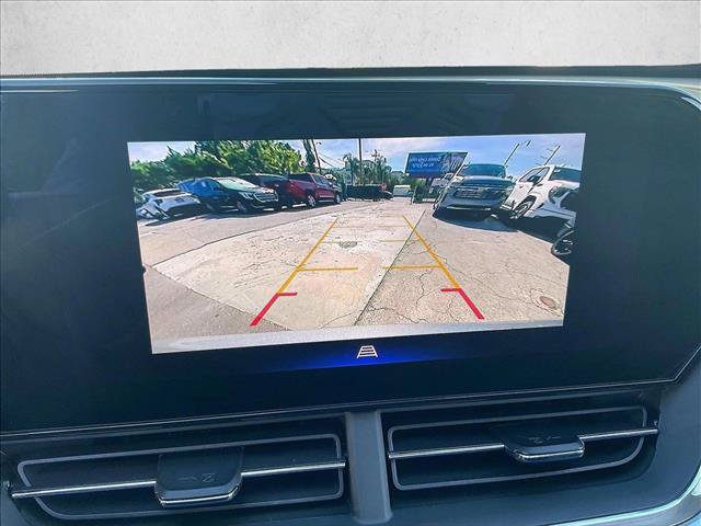 Used 2025 Chevrolet Trax LT w/ Driver Confidence Package FWD image 20