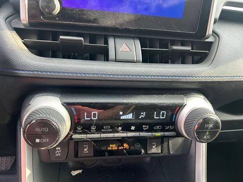 Used 2023 Toyota RAV4 SE w/ SE Grade Weather Package AWD/4WD image 27