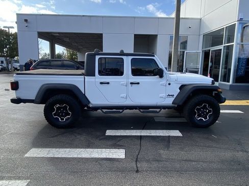 Used 2020 Jeep Gladiator Sport w/ Quick Order Package 24S image 9