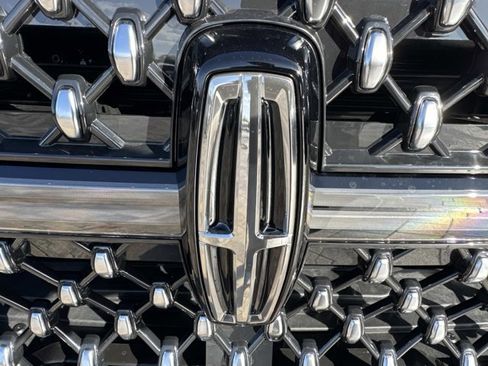 New 2025 Lincoln Navigator L Black Label image 7