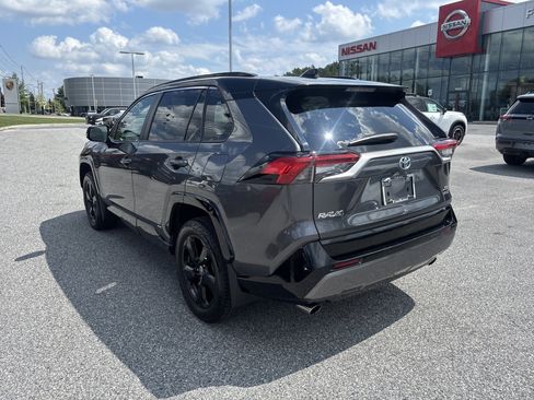 Used 2021 Toyota RAV4 XSE AWD/4WD image 20