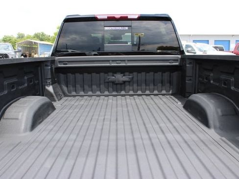 Used 2025 Chevrolet Silverado 2500 LT w/ Trail Boss Package AWD/4WD image 10