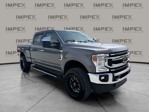 Used 2021 Ford F250 XLT w/ XLT Premium Package AWD/4WD image 7