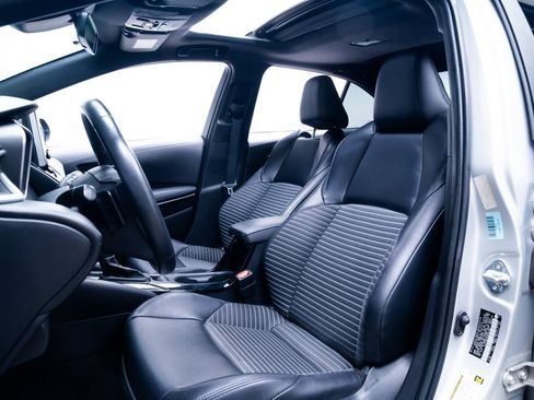 Used 2022 Toyota Corolla XSE w/ Carpet Mat Package (TMS) FWD image 18