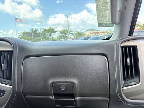 Used 2018 GMC Sierra 1500 Denali AWD/4WD image 30