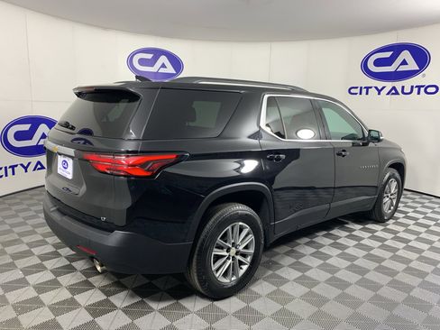 Used 2023 Chevrolet Traverse LT w/ LPO, Roadside Safety Package AWD/4WD image 3