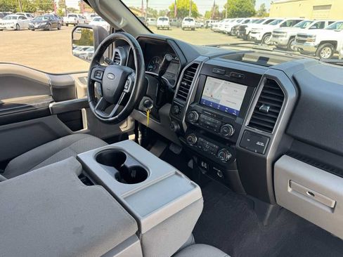 Used 2019 Ford F150 XLT w/ Equipment Group 302A Luxury AWD/4WD image 17