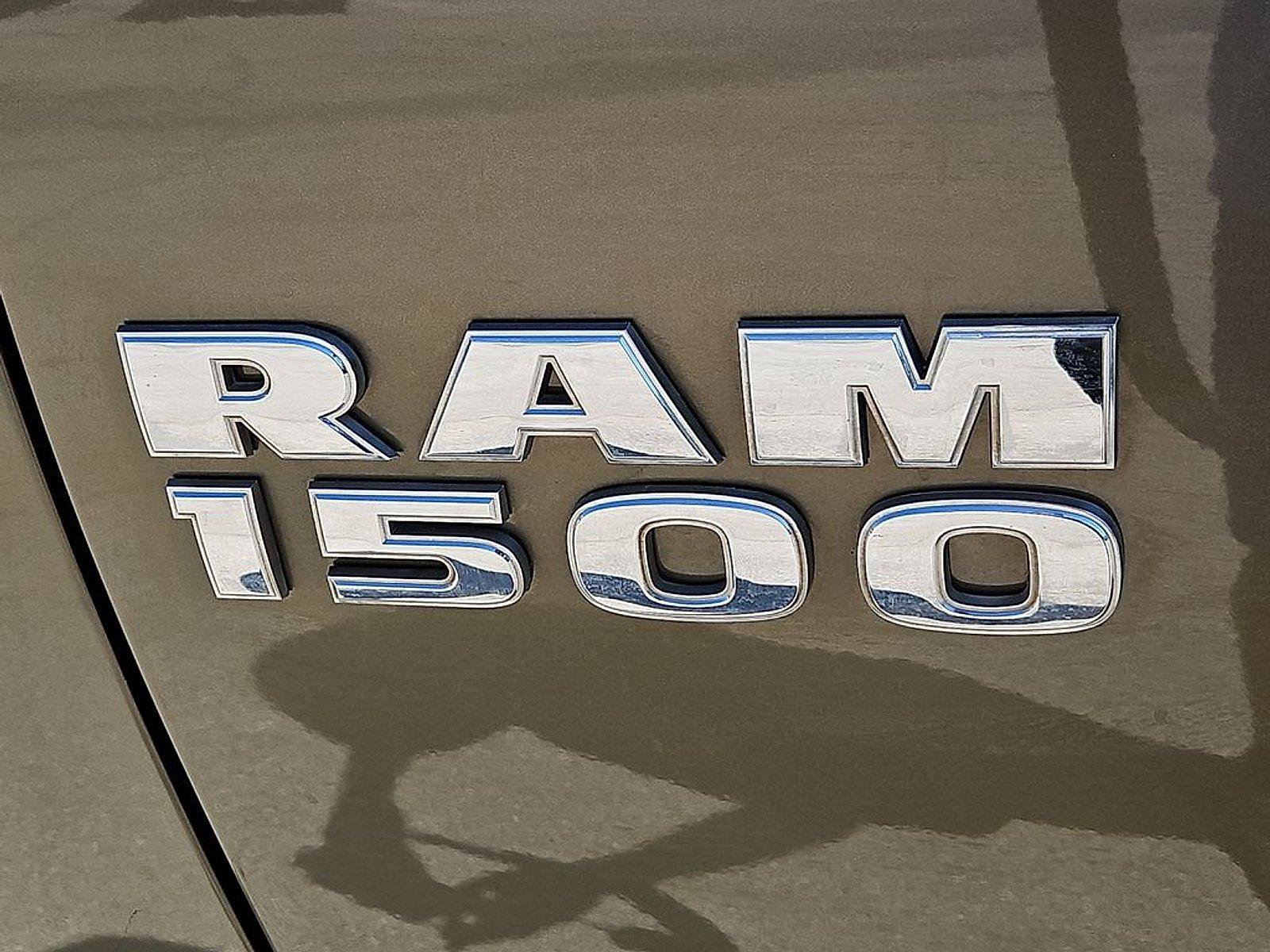 Used 2015 RAM 1500 Lone Star RWD image 15