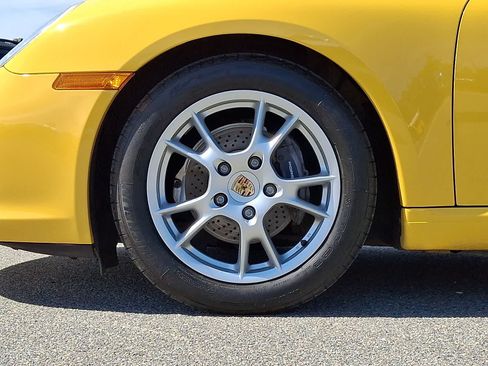 Used 2006 Porsche Boxster RWD image 9