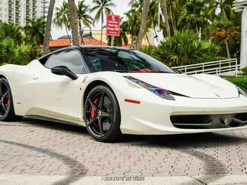 Used 2012 Ferrari 458 Italia Coupe RWD image 10