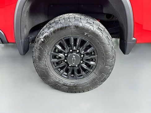 Used 2024 Chevrolet Silverado 2500 LTZ w/ LTZ Plus Package AWD/4WD image 35