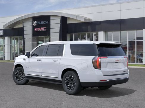 New 2026 GMC Yukon XL Elevation image 3