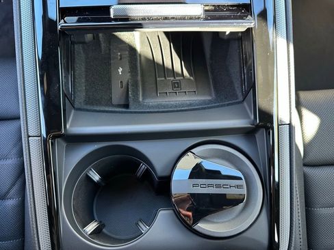 Used 2026 Porsche Panamera 4 image 25