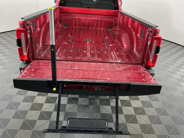 Used 2024 Ford F350 King Ranch AWD/4WD image 8