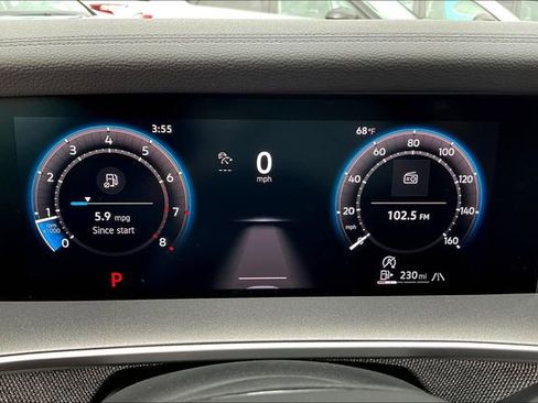New 2025 Volkswagen Tiguan S AWD/4WD image 21