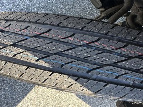 Certified 2021 Toyota Tacoma SR5 image 31