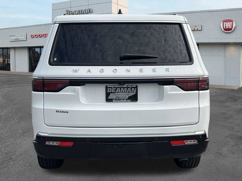Used 2024 Jeep Wagoneer L 4WD image 6
