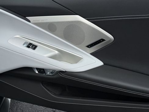 Used 2023 Chevrolet Corvette Stingray Preferred Conv w/ Z51 Performance Package image 14