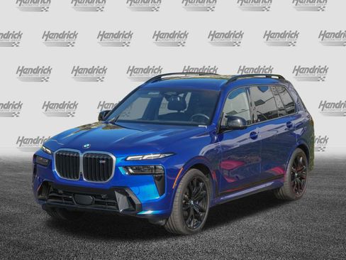 Used 2026 BMW X7 M60i image 5