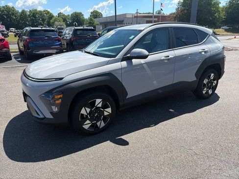 Used 2025 Hyundai Kona SEL AWD/4WD image 7