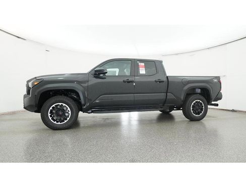 New 2026 Toyota Tacoma SR5 image 18