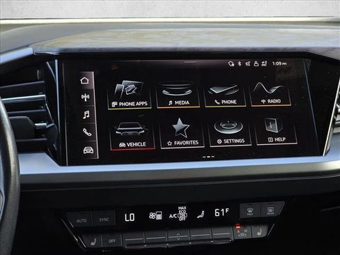 Certified 2024 Audi Q4 e-tron Premium image 22