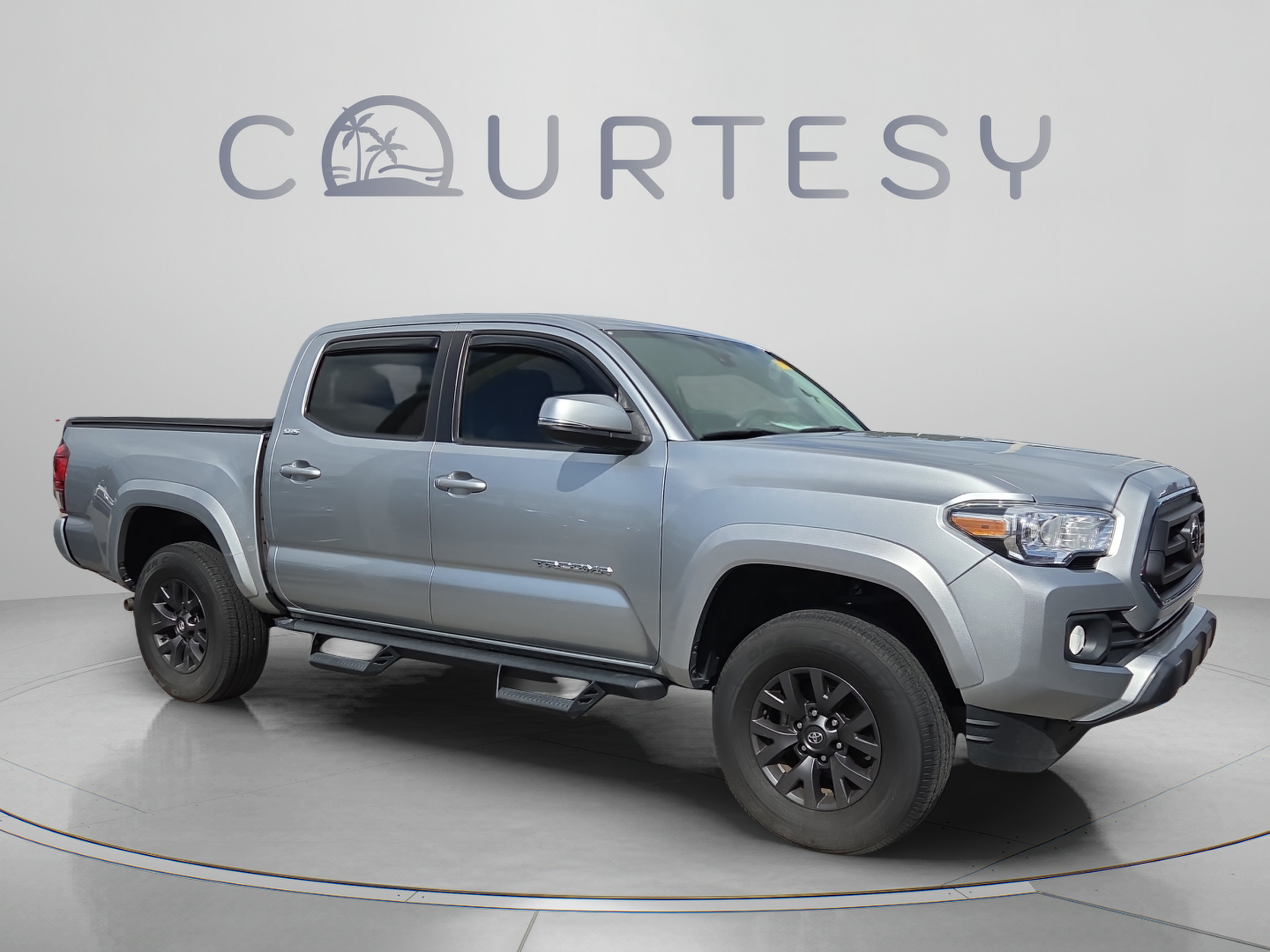 Certified 2022 Toyota Tacoma SR5 w/ Technology Package RWD image 4