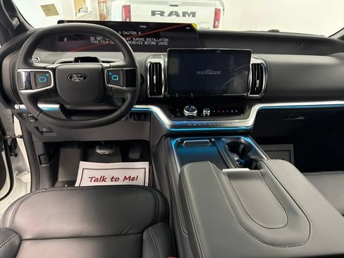 New 2026 Ford Expedition Max Platinum w/ Stealth Performance Package AWD/4WD image 14