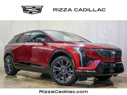 New 2025 Cadillac Optiq Sport 2 w/ LPO, Floor Liner Package