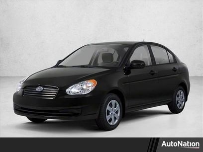 Used 2010 Hyundai Accent GLS w/ Premium Pkg 4