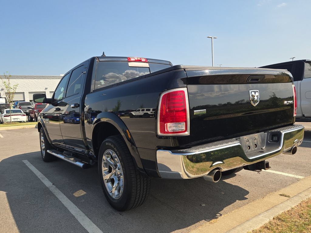 Used 2014 RAM 1500 Laramie w/ Convenience Group AWD/4WD image 2