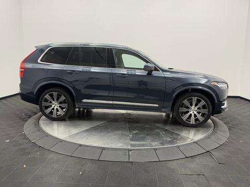 Used 2023 Volvo XC90 B6 Ultimate w/ Protection Package Premier AWD/4WD image 8