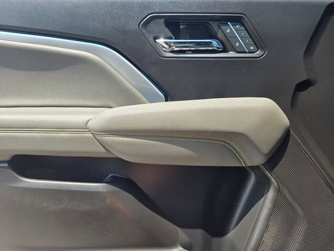 Certified 2024 Chevrolet Colorado ZR2 w/ ZR2 Convenience Package III AWD/4WD image 22